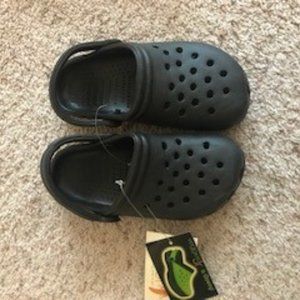 New Kids Crock style shoe Lot perfect 4 Halloween